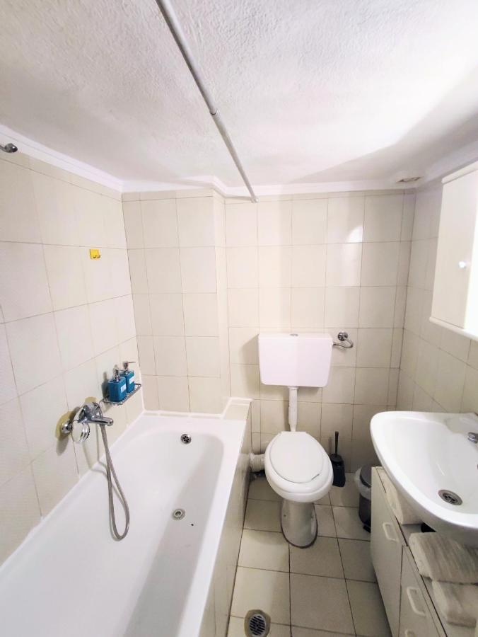 3Br Spacious City Center Солун Екстериор снимка